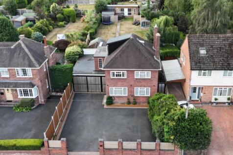 Holmwood Avenue