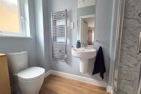 Ensuite Shower Room