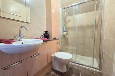 Ensuite Shower Room