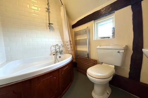 En-suite Bathroom