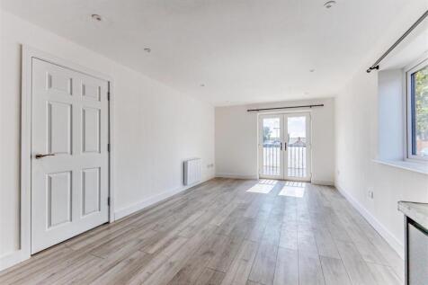 Living Room/Kitchen