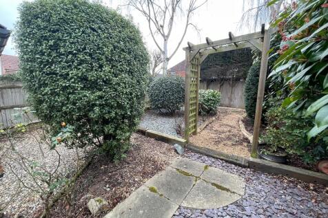FURTHER GARDEN