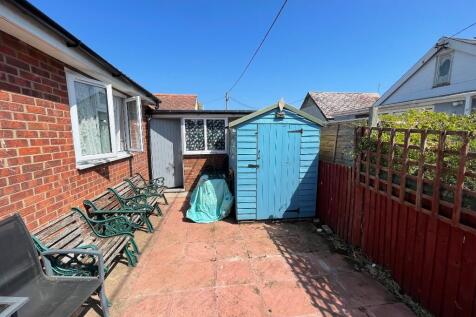 FURTHER GARDEN