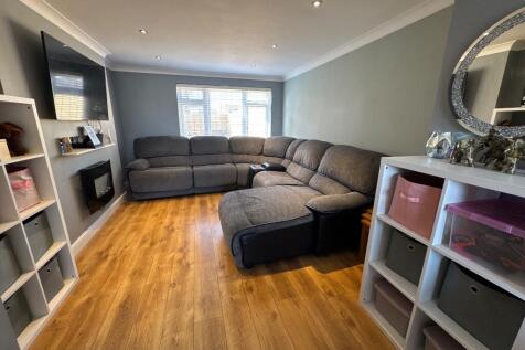 LIVING ROOM ALT
