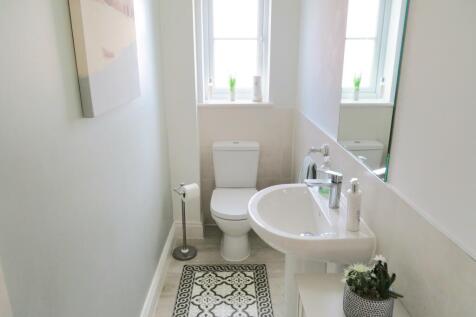 Cloakroom/wc