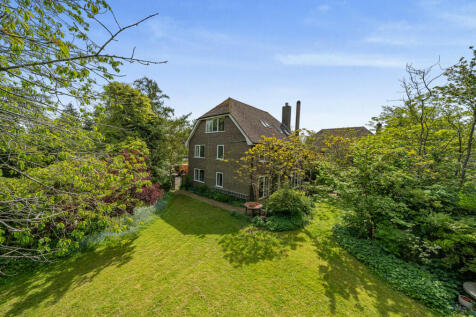 Side &amp; Rear Garden