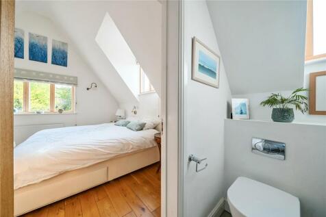 Bedroom/En-Suite