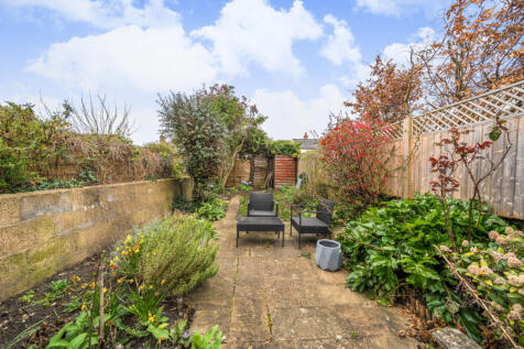 West Facing Garden