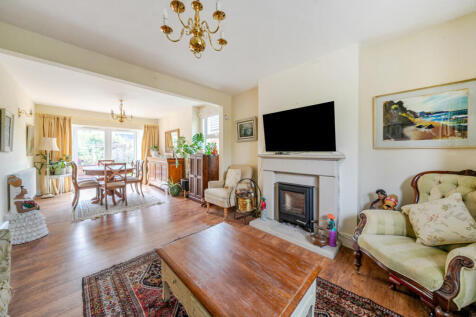 Sitting/Dining Room