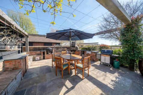 Entertaining Area
