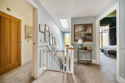 Galleried Landing