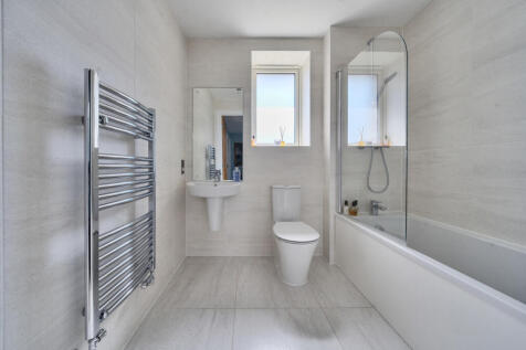 Ensuite Bathroom