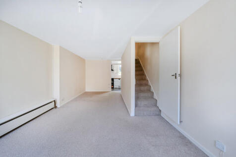 Sitting/Dining Room