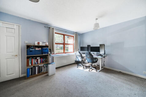 Sitting/Dining Room