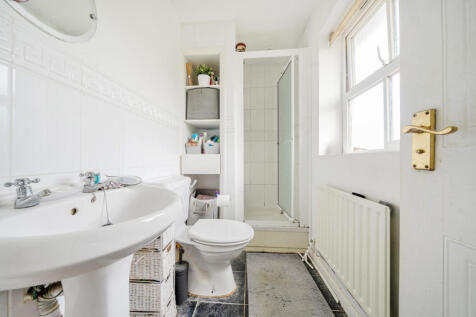 Ensuite Shower Room
