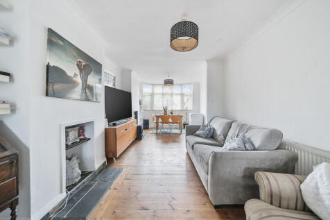 Sitting/Dining Room