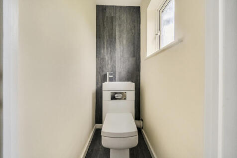 Separate WC