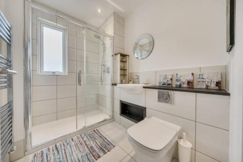 Ensuite Shower Room