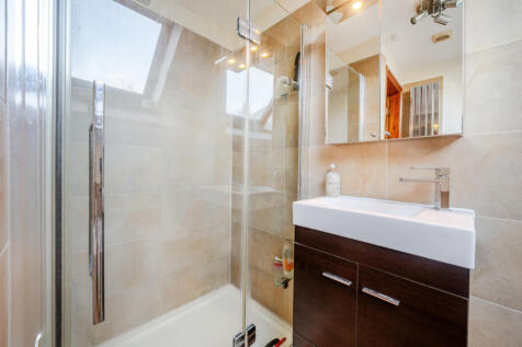 1388652-8-693af30...