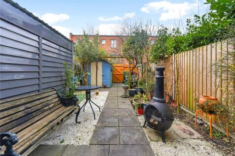 West Facing Garden