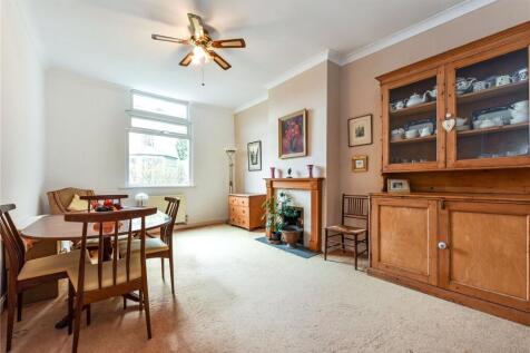 Family Room/Bed 4