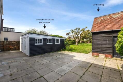 Studio &amp; Outbuilding