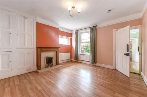 Sitting/Dining Room