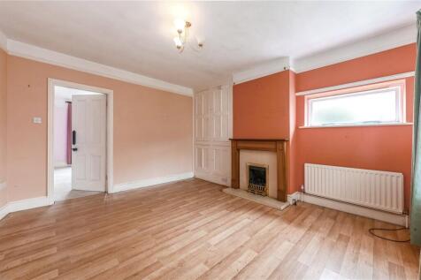 Sitting/Dining Room