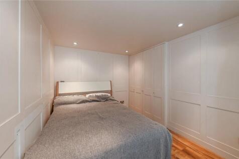 Basement Flat B/Rm