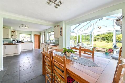 Kitchen/Bfast Room