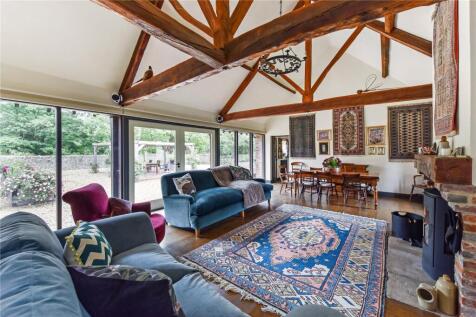 Sitting/Dining Room
