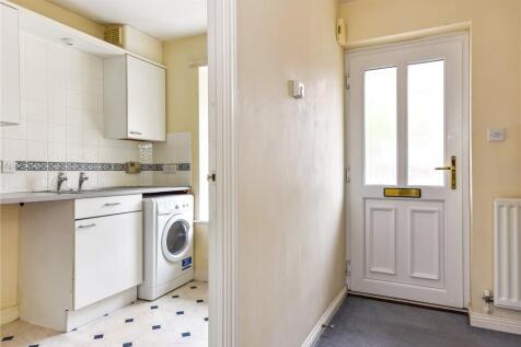 Hall/Kitchen