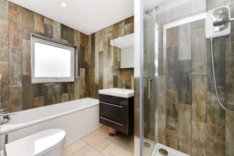 Bath/Shower Room