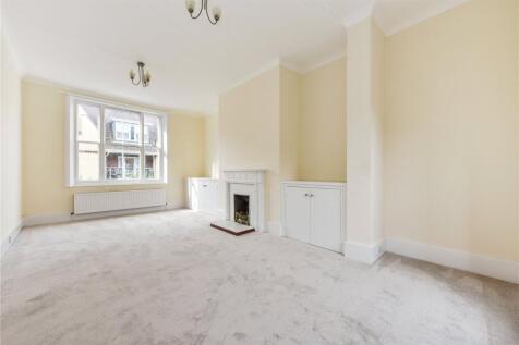 Sitting/Dining Room