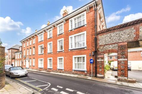 East Row Mews