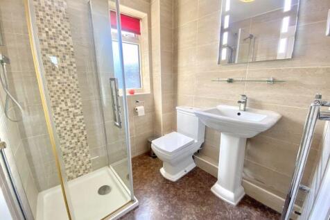 Ensuite Shower Room