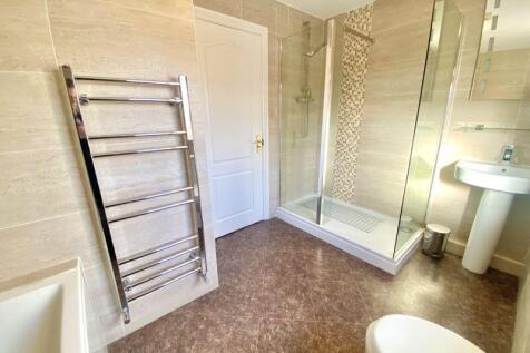 Bath and Shower Room