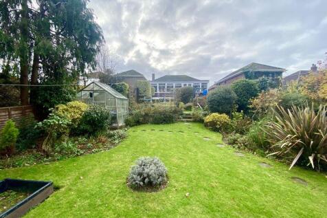 Enclosed Rear Garden