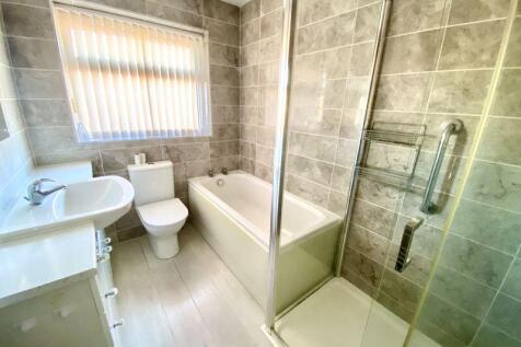 Bath and Shower Room
