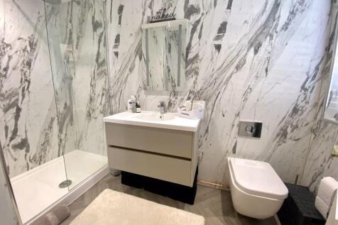 Ensuite Shower Room