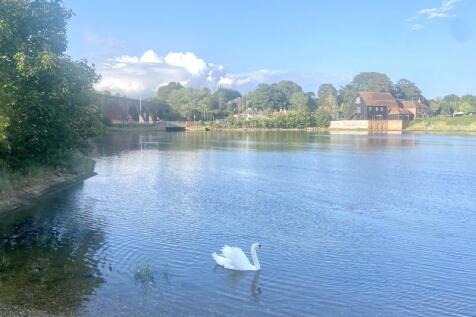 Nearby Fareham Creek