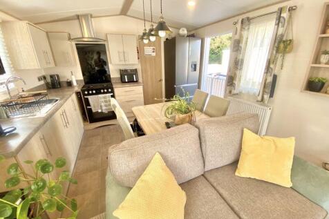 Lounge and Kitchen