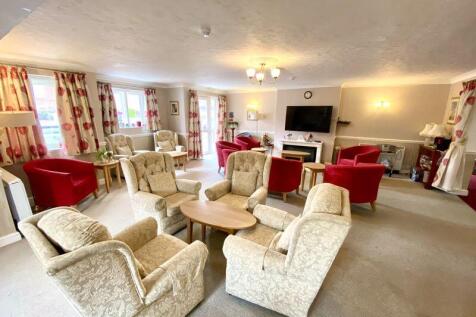 Communal Lounge