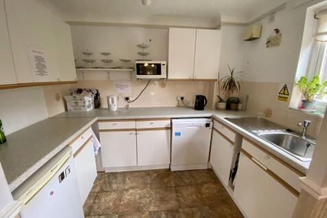 Communal Kitchen