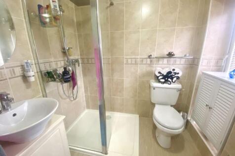 Ensuite Shower Room