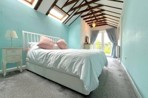 bed 1.3.jpg
