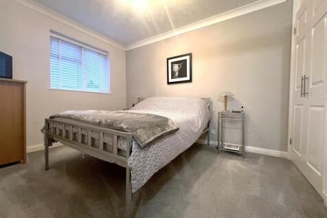 bed 1.JPG