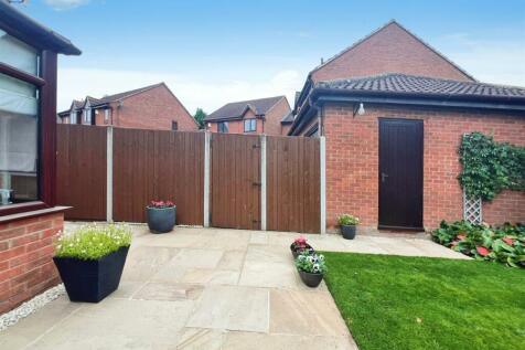 1573c8f6-rear 20garden 203.jpg