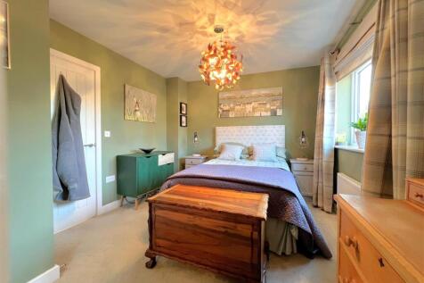 bedroom 2.1.jpg