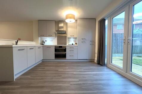 kitchen 1.jpg
